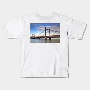 Albert Bridge River Thames London Kids T-Shirt